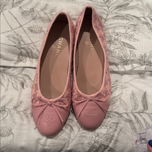 CHANEL style Pink Ballet Flats - Picture 1 of 6